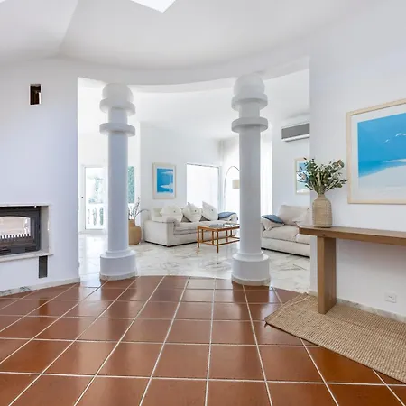 Вилла Casa Brisas *